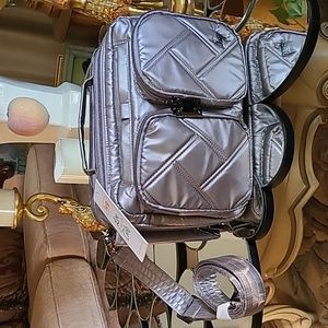 Lug Medium Crossbody - Rider